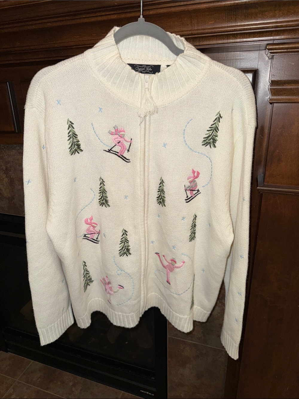 Vintage Crystal Kobe XL Ski Sweater Cardigan Pink Skiers Skater Embroidered 90s
